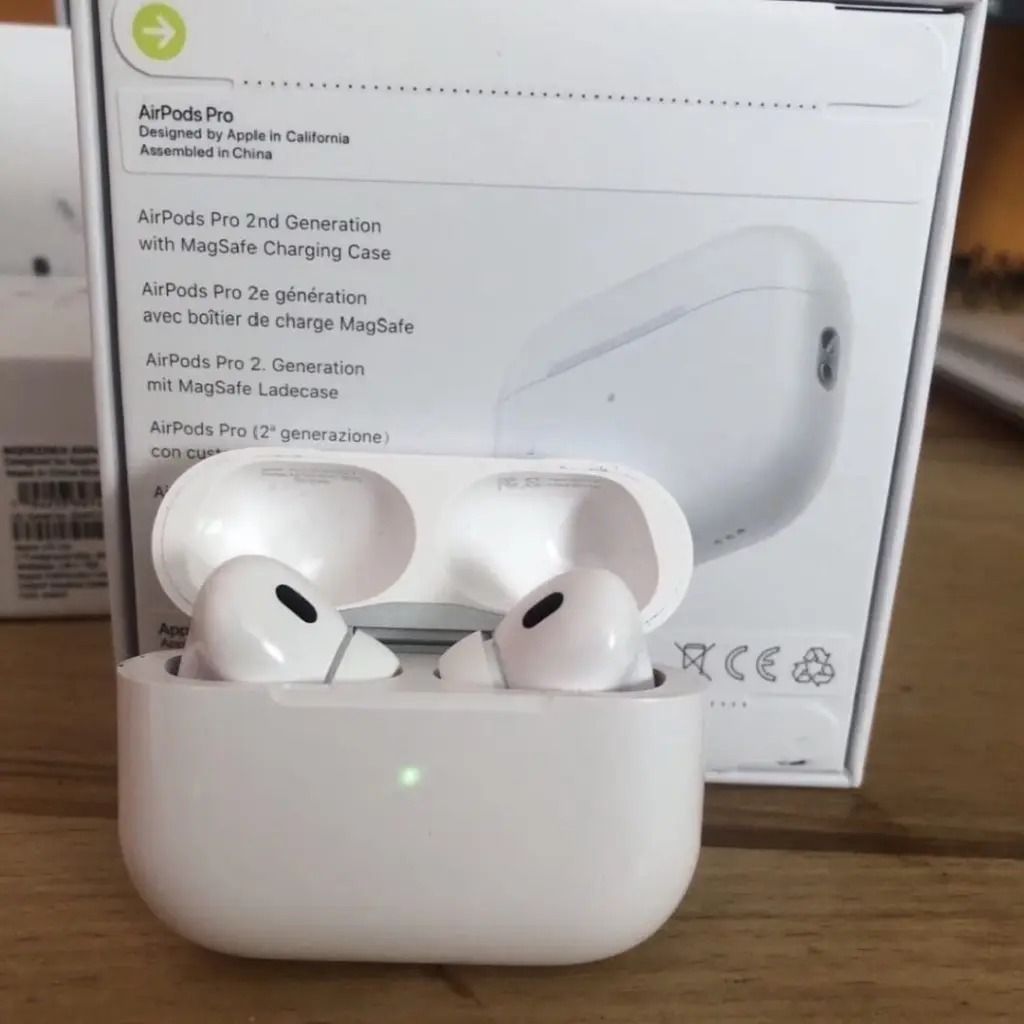 airpods 1.webp